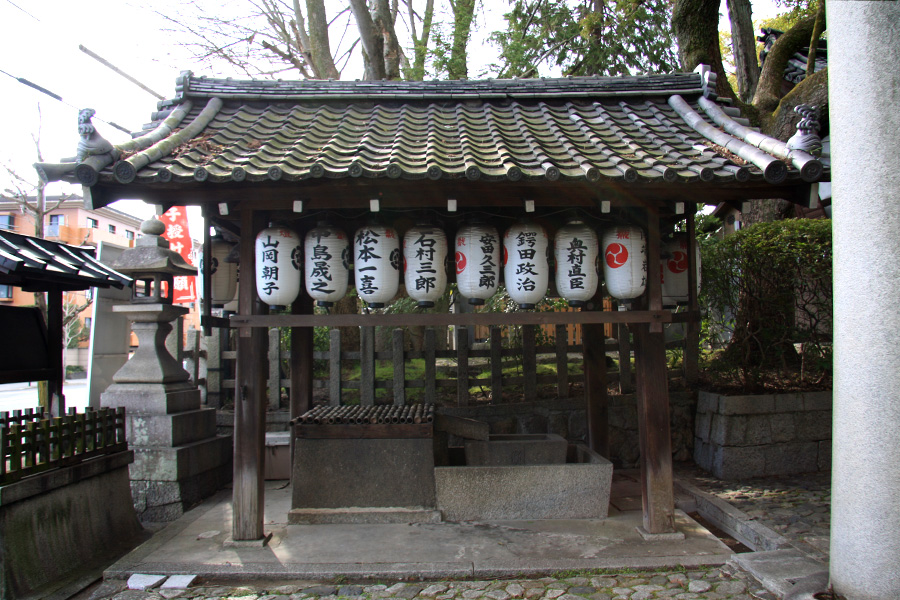 岡崎神社