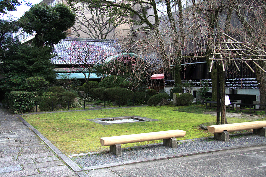 岡崎神社