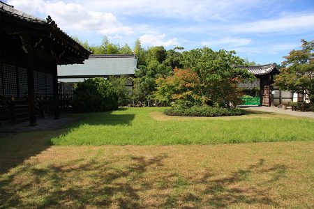 勧修寺 写真 7