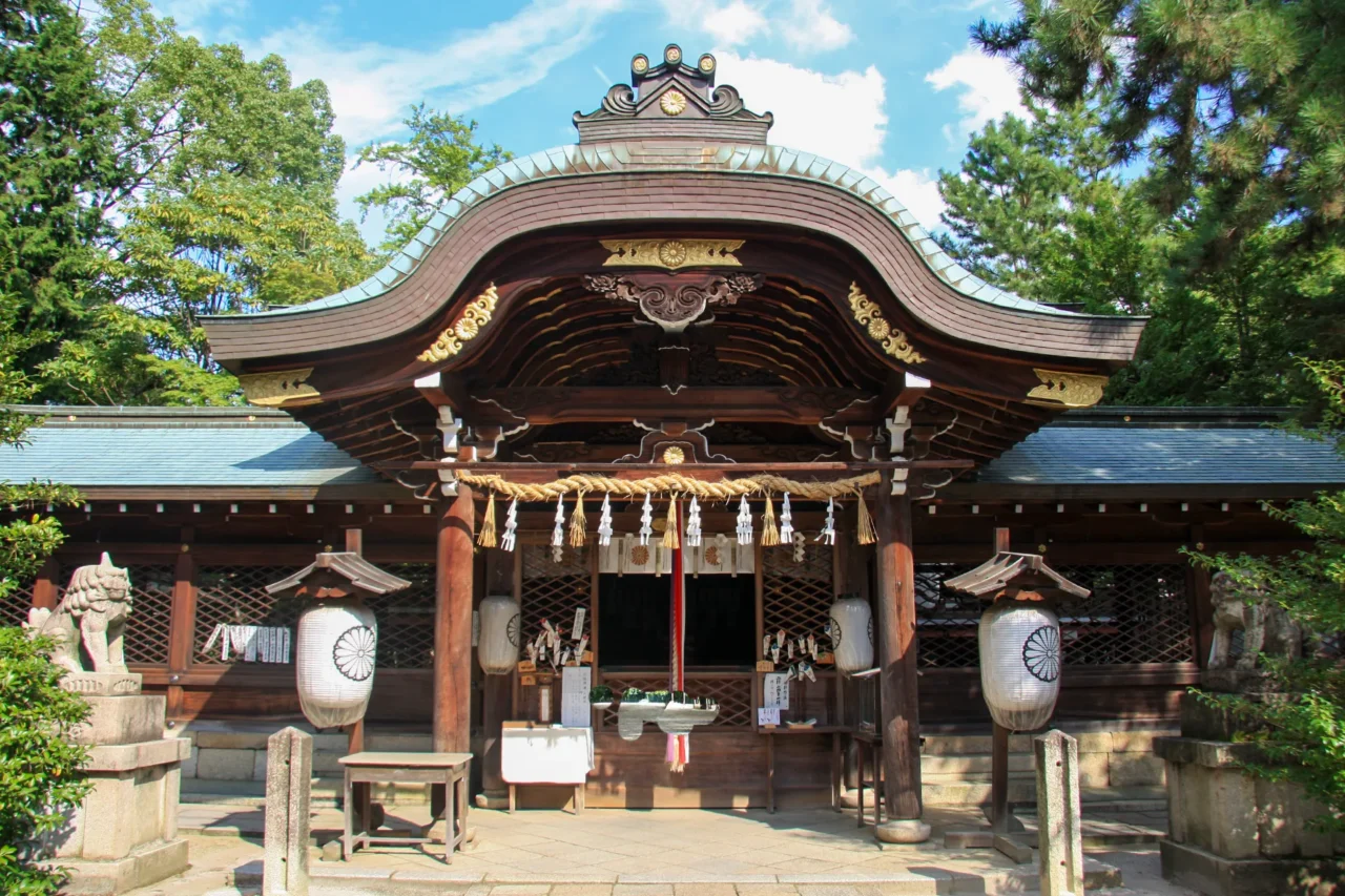 御霊神社